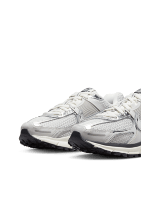 Vomero 5 Silver Metalic