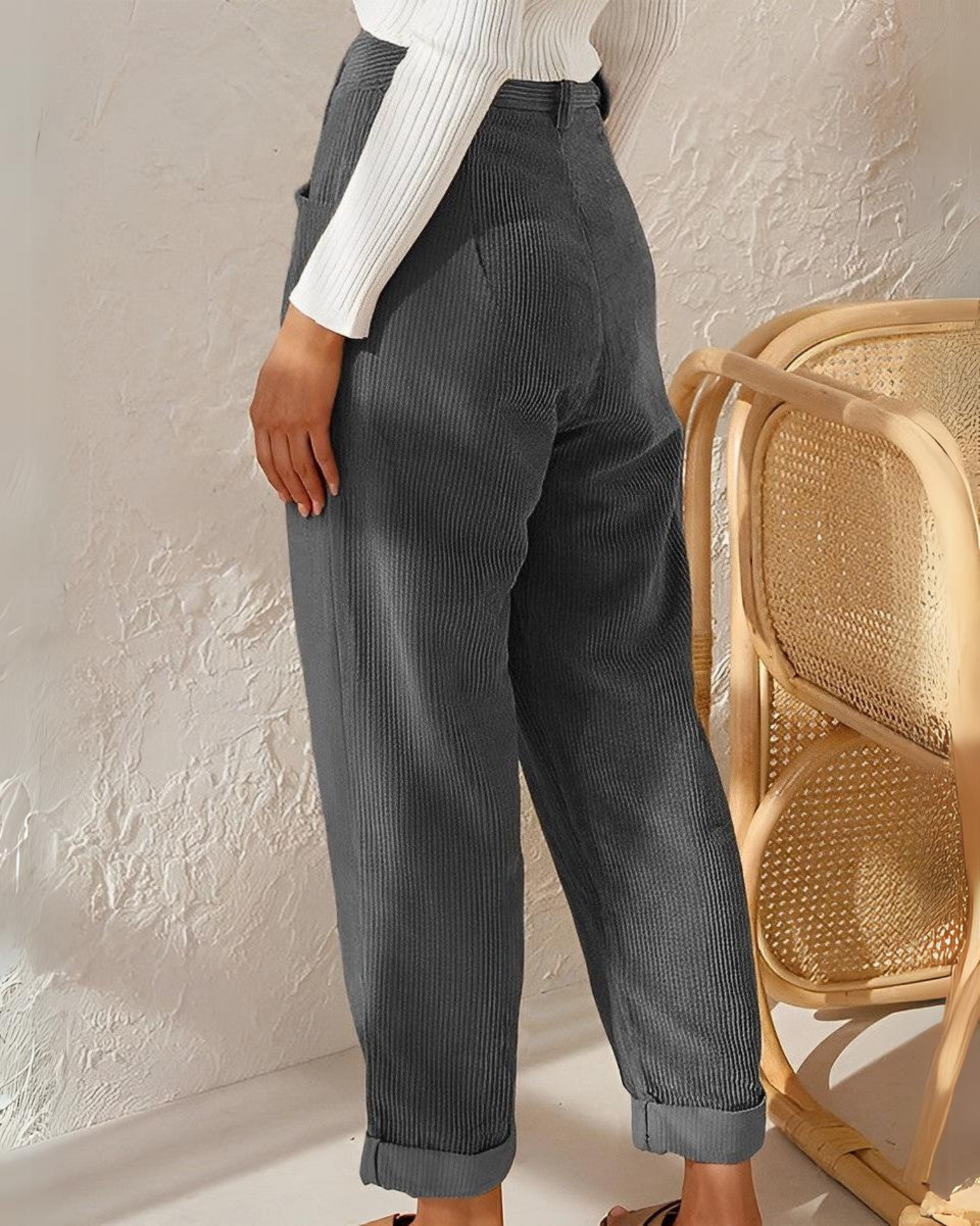 Clara™ | Pantalones de pana retro de cintura alta